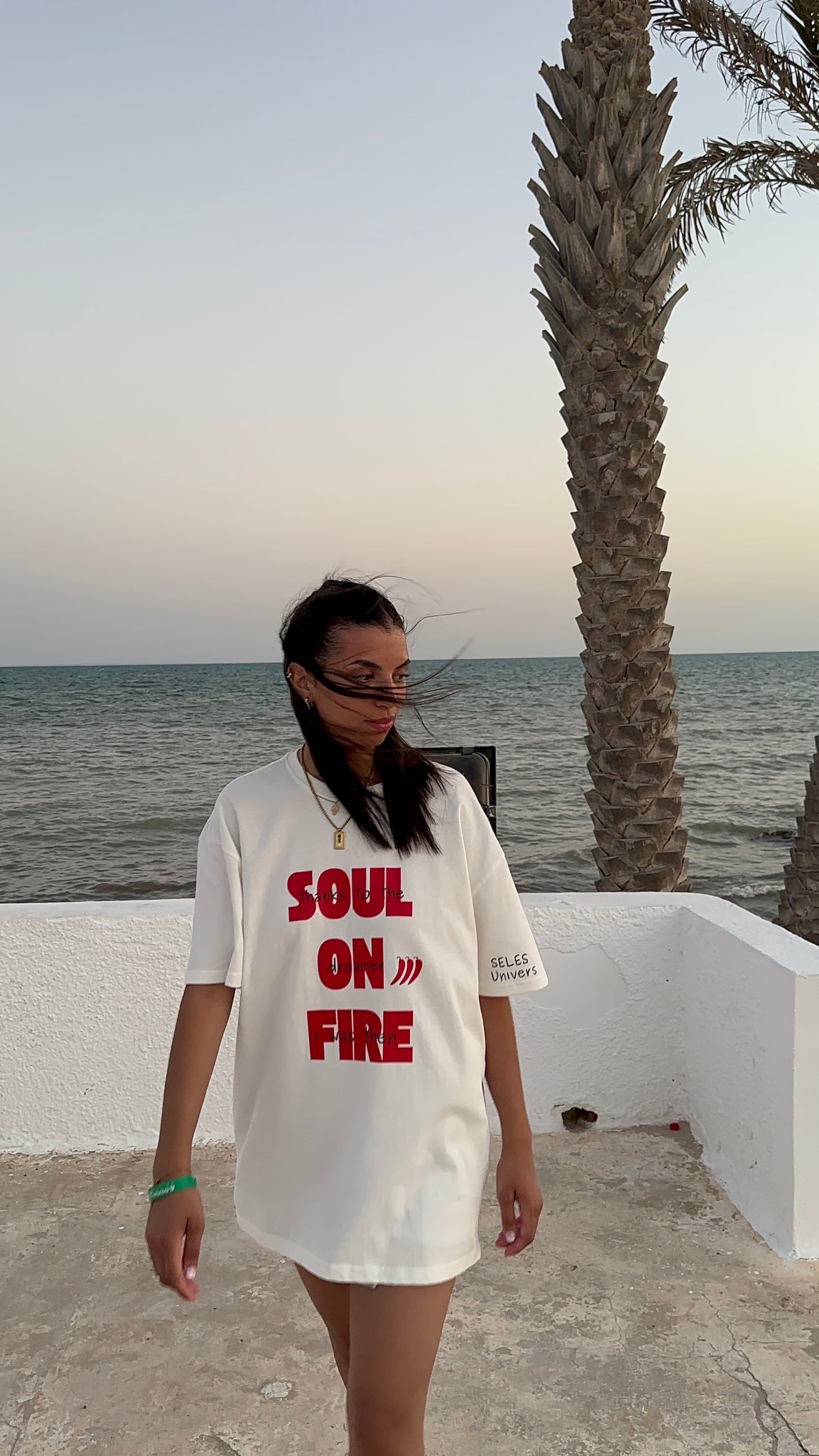 T-shirt "soul on fire" blanc cassé