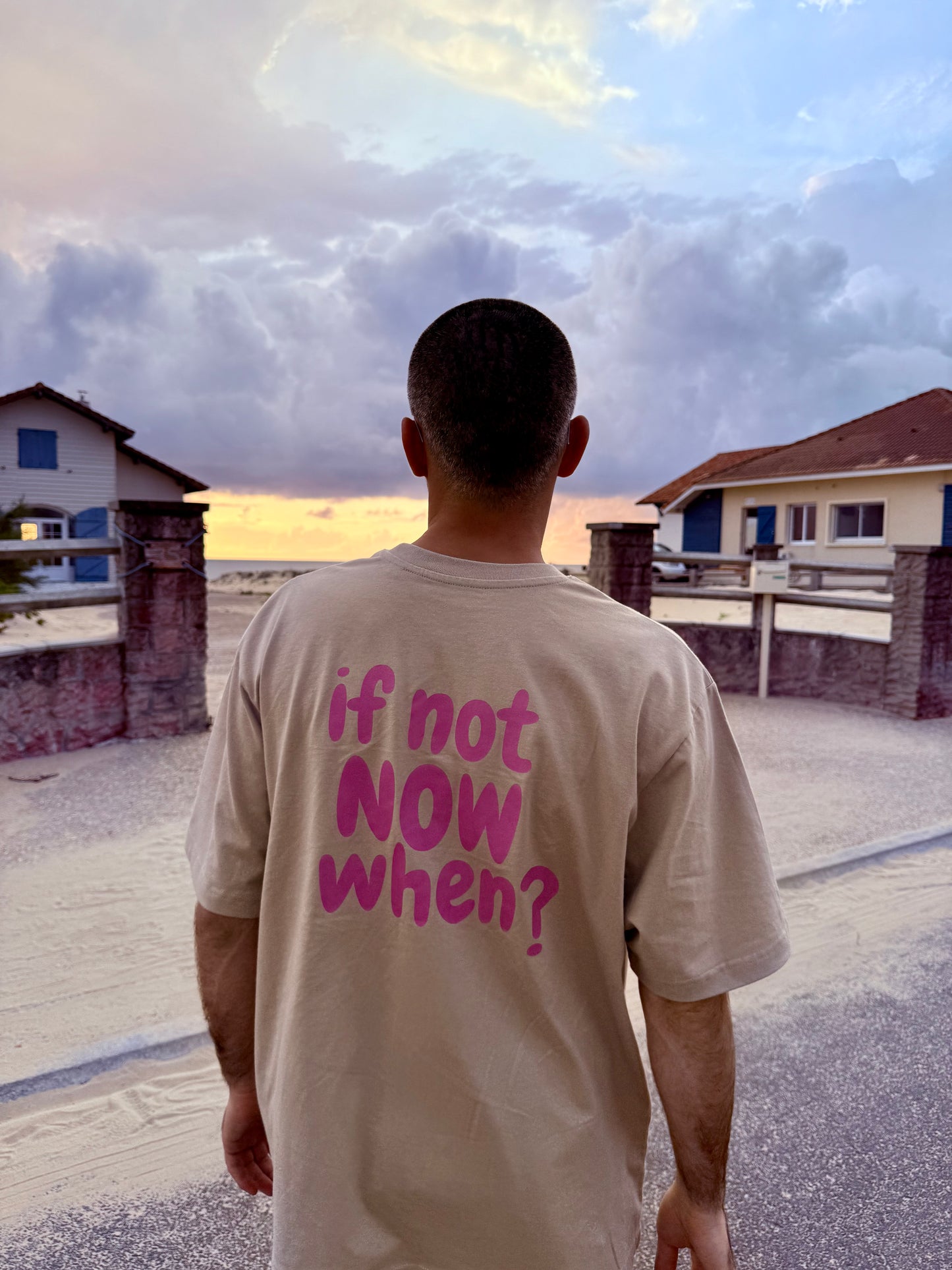 T-shirt sable "Now"