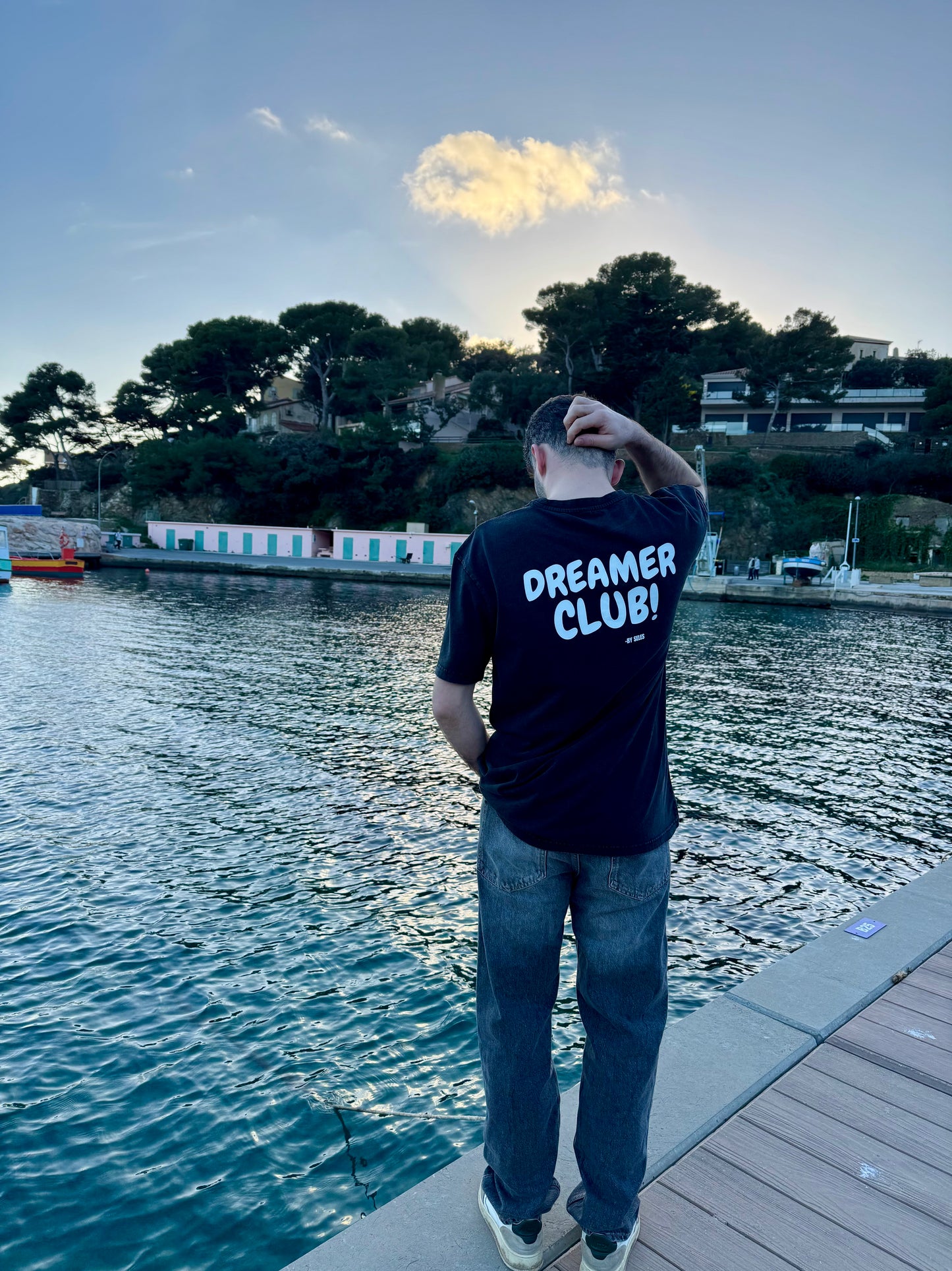 T-shirt "dreamer" noir délavé