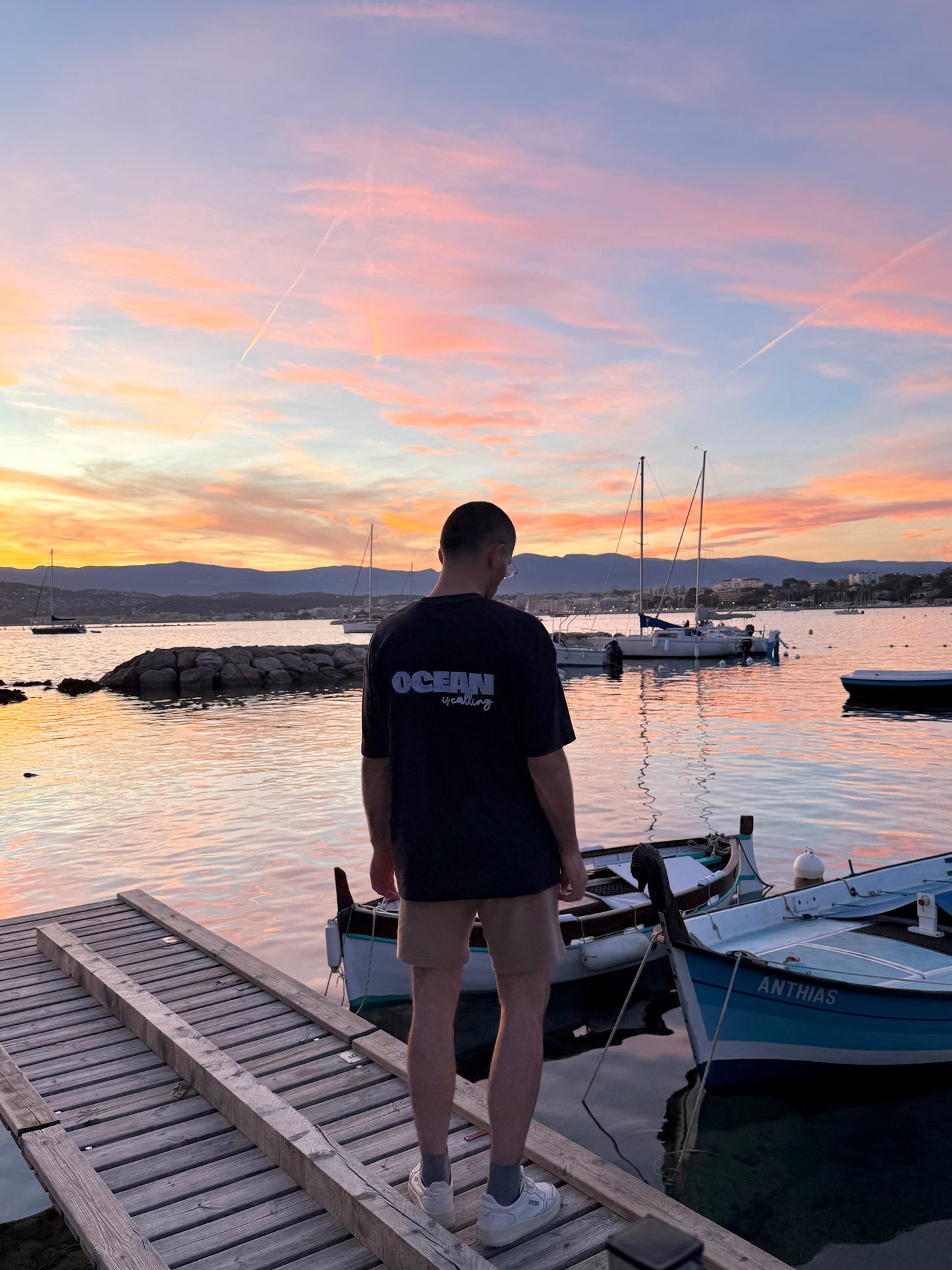 T-shirt bleu nuit oversize "ocean is calling"
